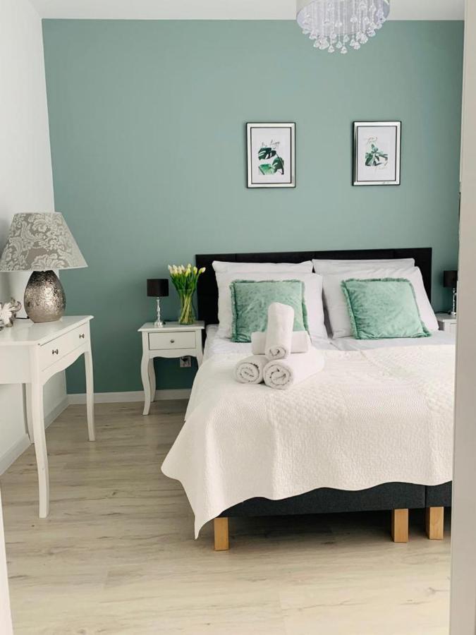 גורז'וב ווילקופולסקי Apartament Walczaka 15 Miejsce Parkingowe מראה חיצוני תמונה