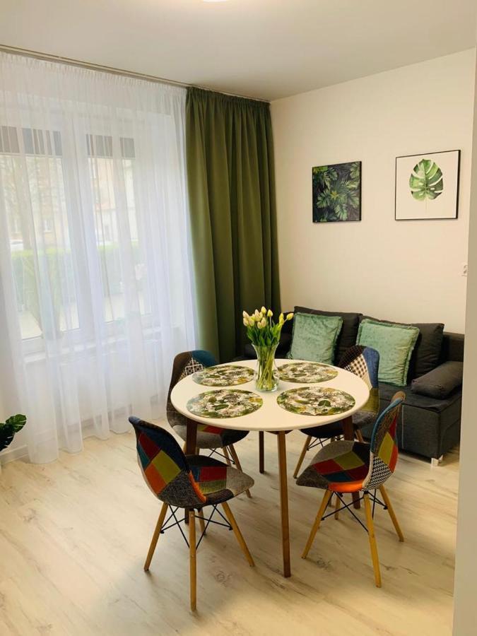 גורז'וב ווילקופולסקי Apartament Walczaka 15 Miejsce Parkingowe מראה חיצוני תמונה