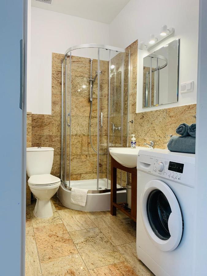 גורז'וב ווילקופולסקי Apartament Walczaka 15 Miejsce Parkingowe מראה חיצוני תמונה